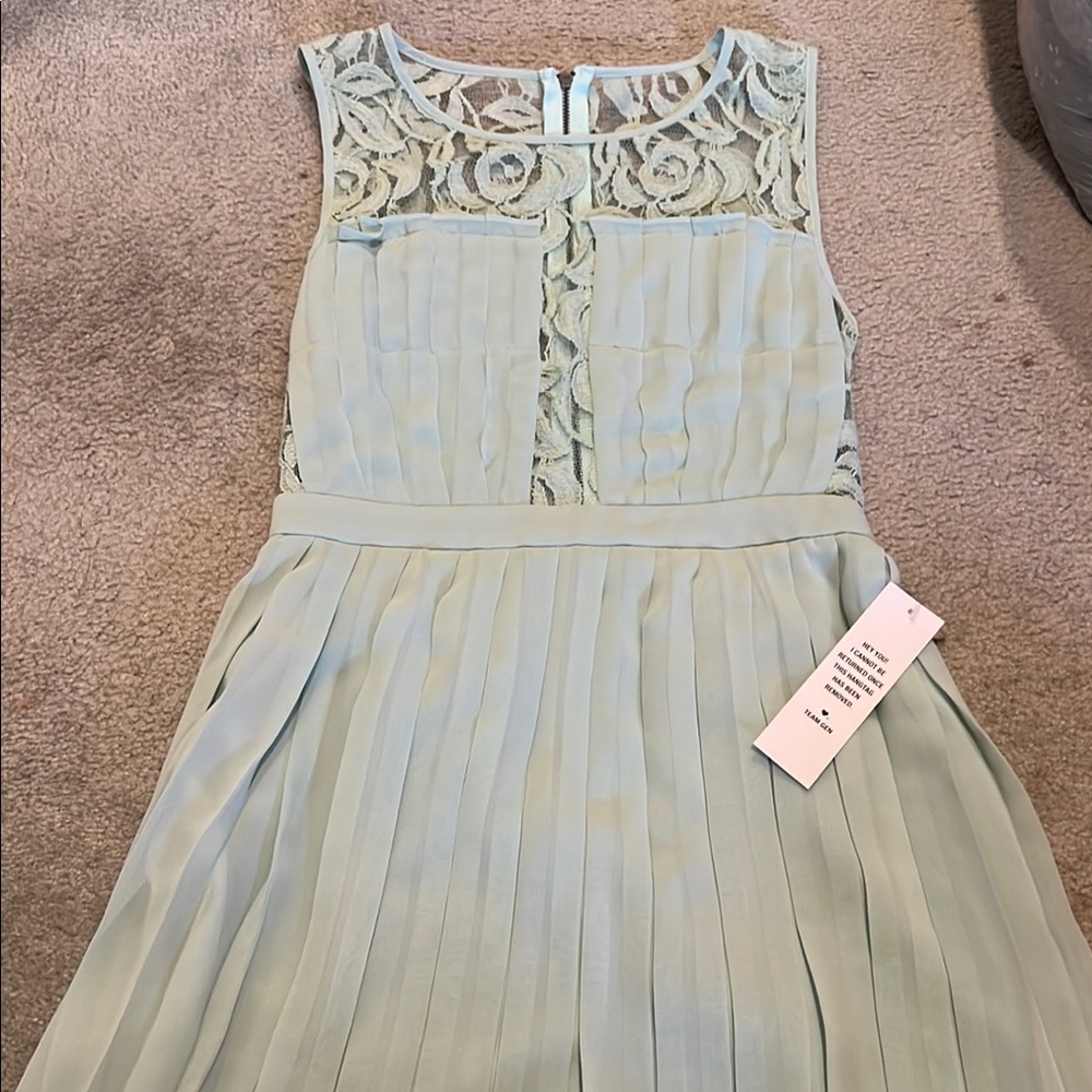 Mint Green Lace Women's Dress - BCBGeneration
